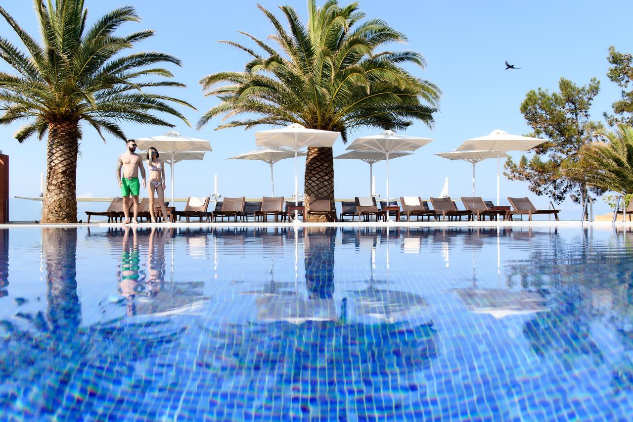 Alexandra Beach Spa Resort Potos Exterior foto